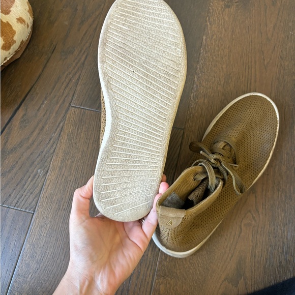 Allbirds Treetop Hightop sneakers - Picture 3 of 3